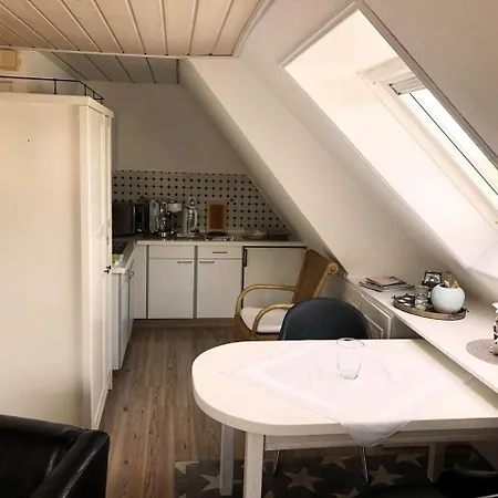 Sylter-diek-hus-sissy-apartment *